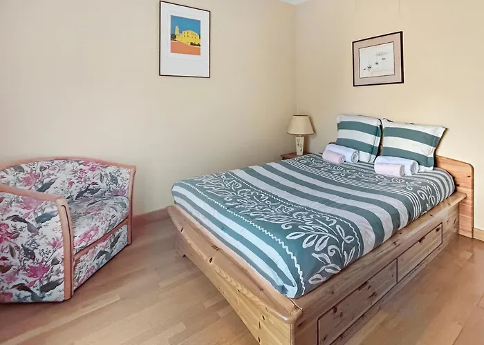 T3 Familial, Parking, Vue Panoramique Et Plage *